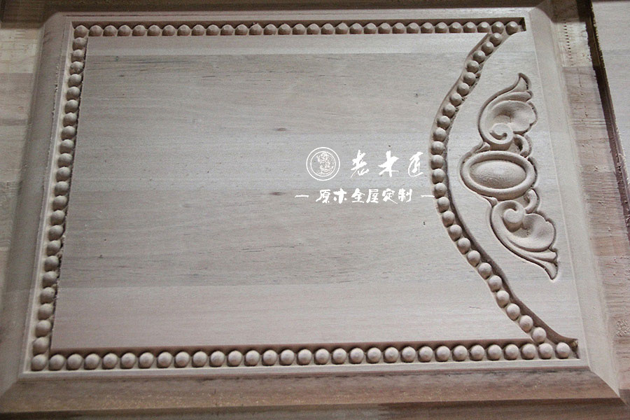 实木雕花图片
